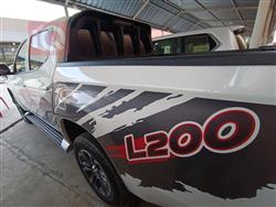 ميتسوبيشي L200
